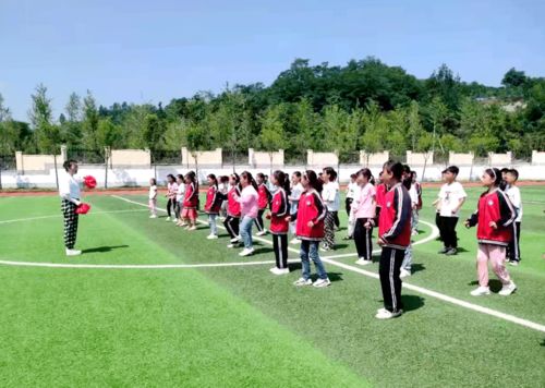 志愿服務鄉村行，三門峽市教育局助力鄉村旅游發展